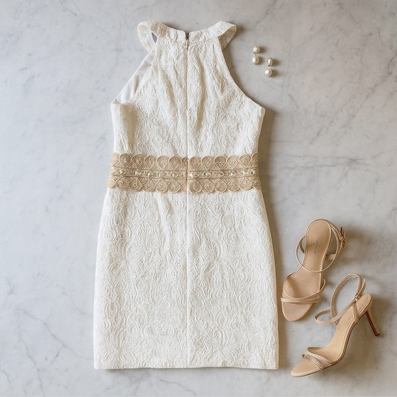 Lilly Pulitzer | White and Gold Lace Shift Dress | Size 0 - Picture 2 of 6